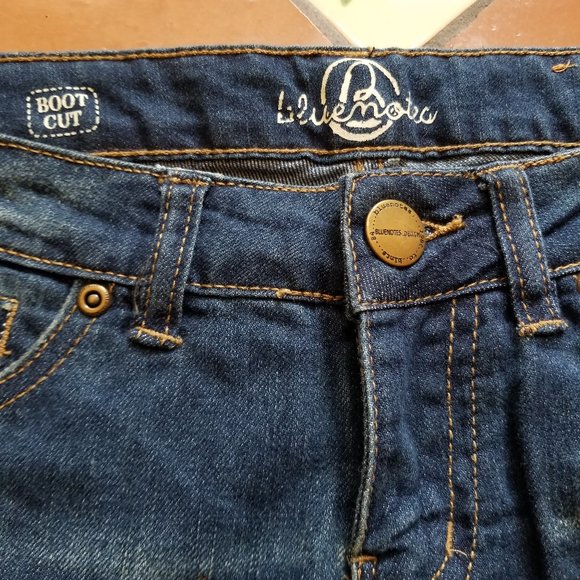 Bluenotes Paris NWOT Lightweight  Medium with Light Wash Jean - Picture 7 of 11